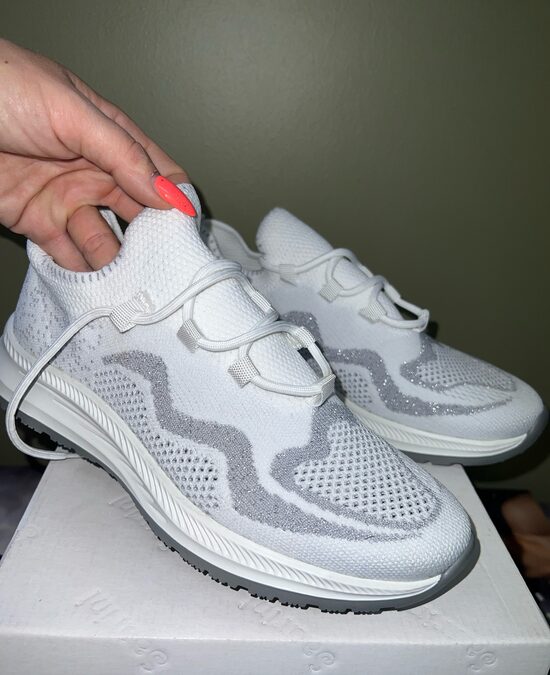 Shoes with a sock-like edge